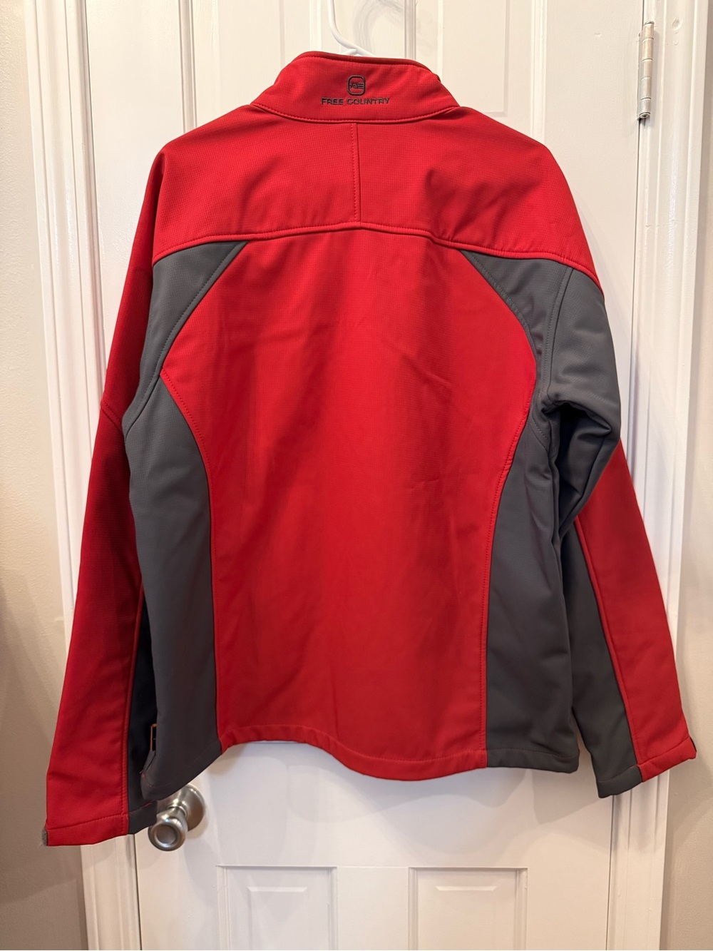 Free Country SoftShell Red & Grey Jacket Coat - Picture 9 of 9
